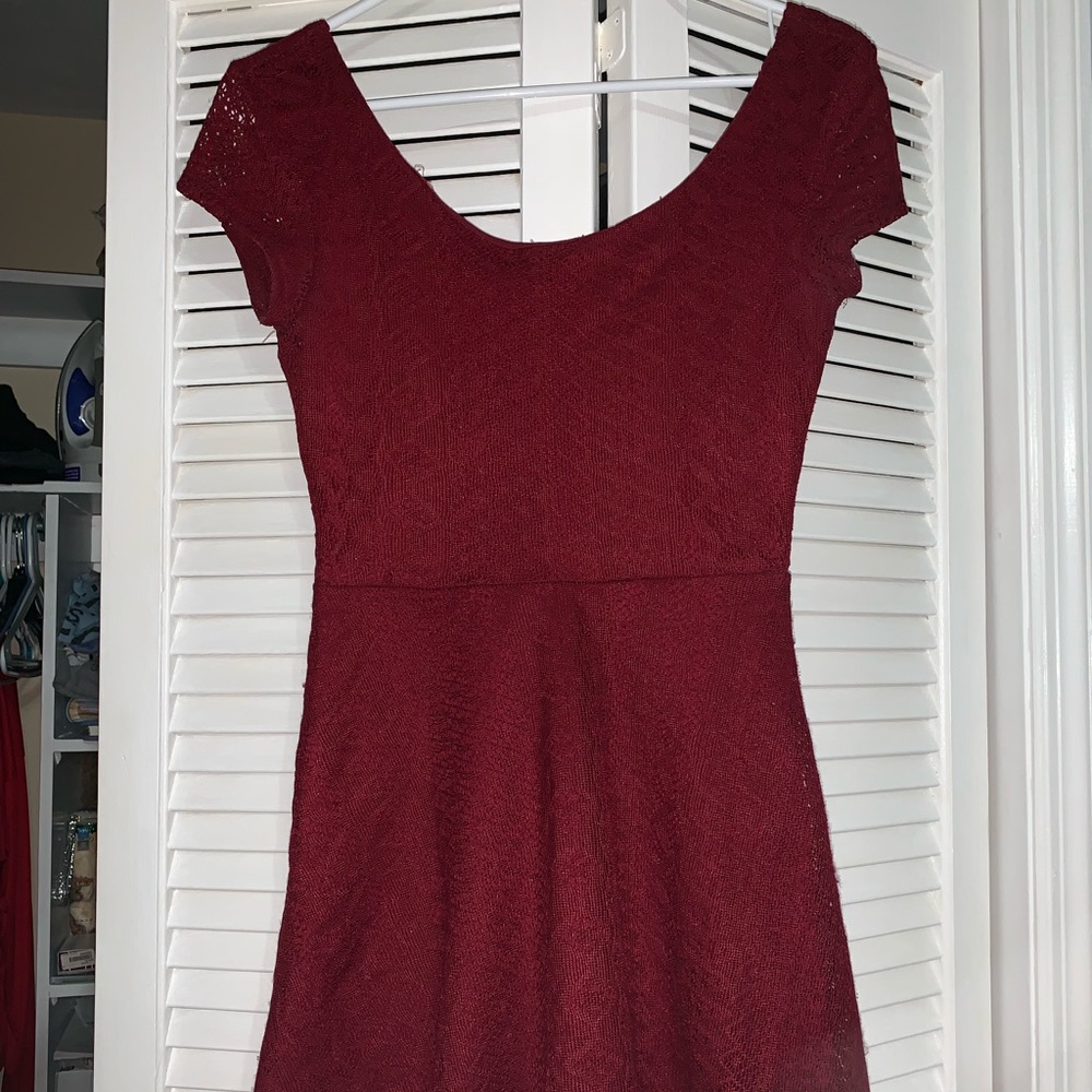 BEAUTIFUL little red dress